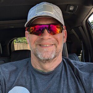 Meet your Posher, Chris